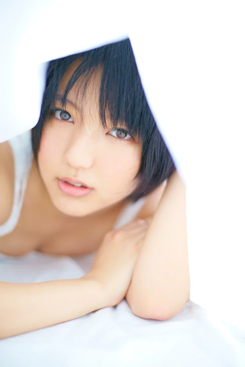 135 Erina Mano 真野恵里菜 2