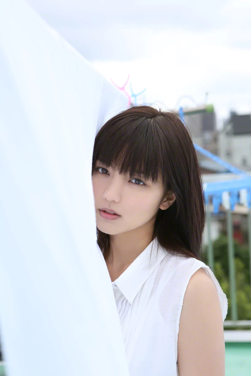 131 Erina Mano 真野恵里菜 2