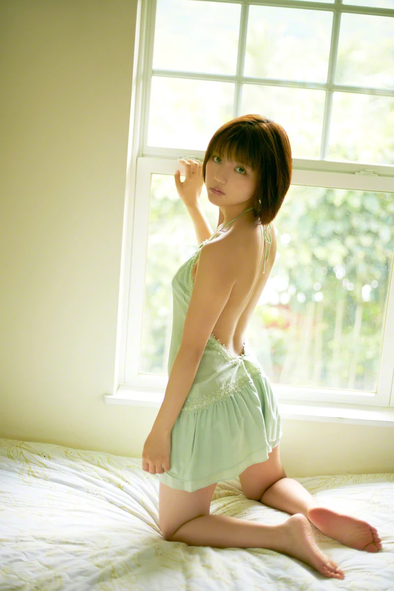 135 Erina Mano 真野恵里菜 1