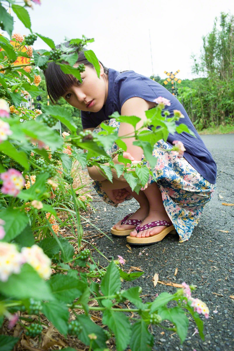 130 Erina Mano 真野恵里菜 1