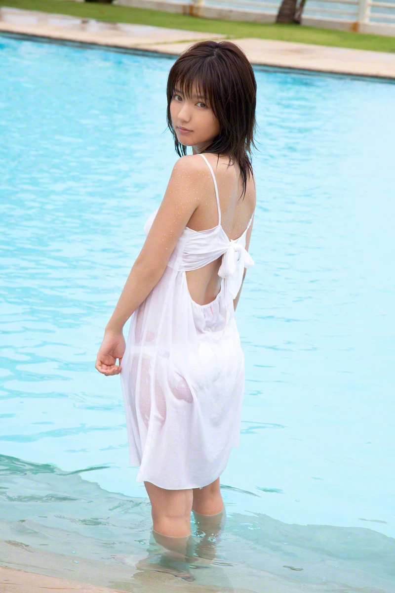 117 Erina Mano 真野恵里菜 1