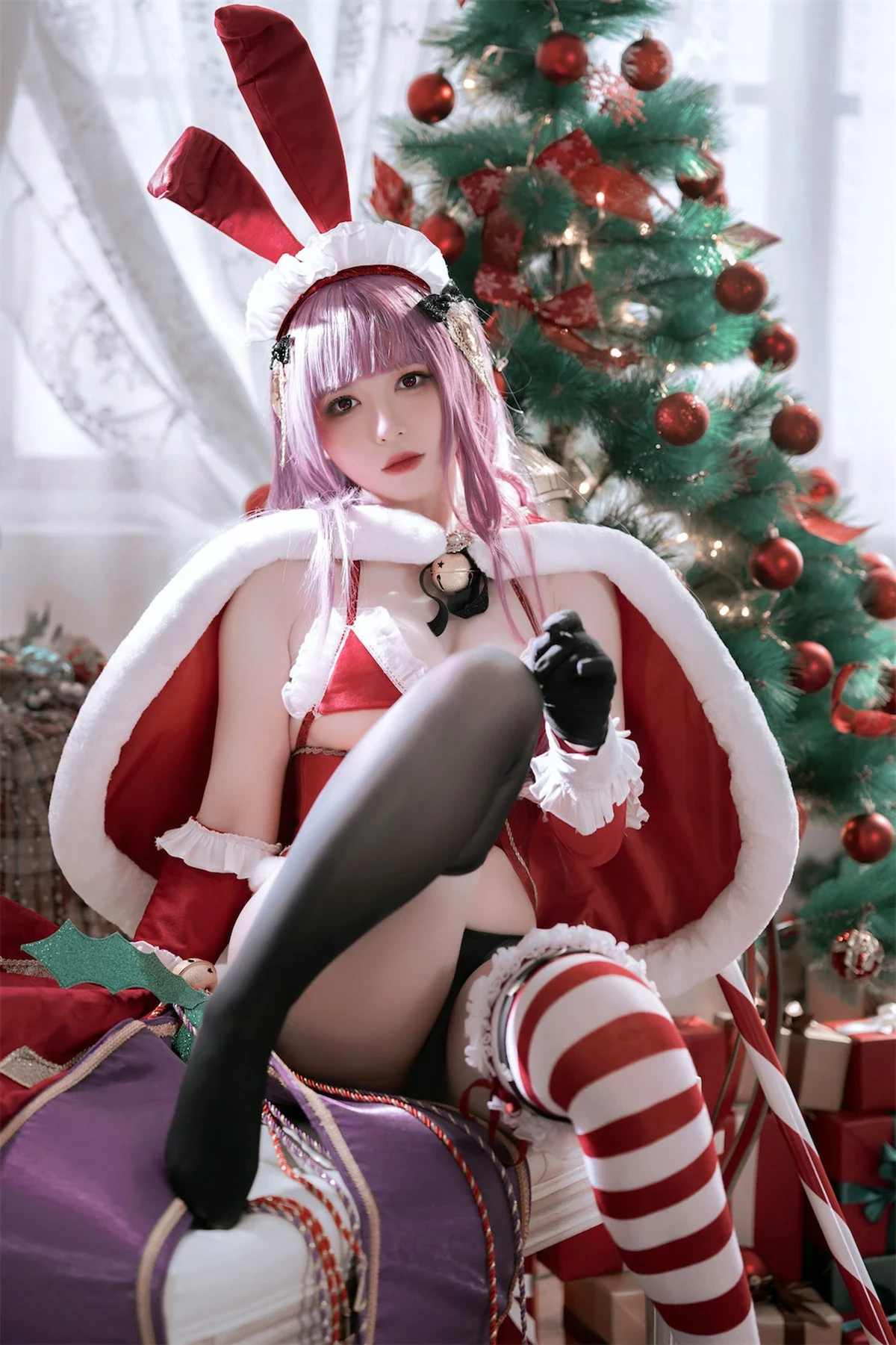 Cosplay 半半子 Christmas Bunny Aike