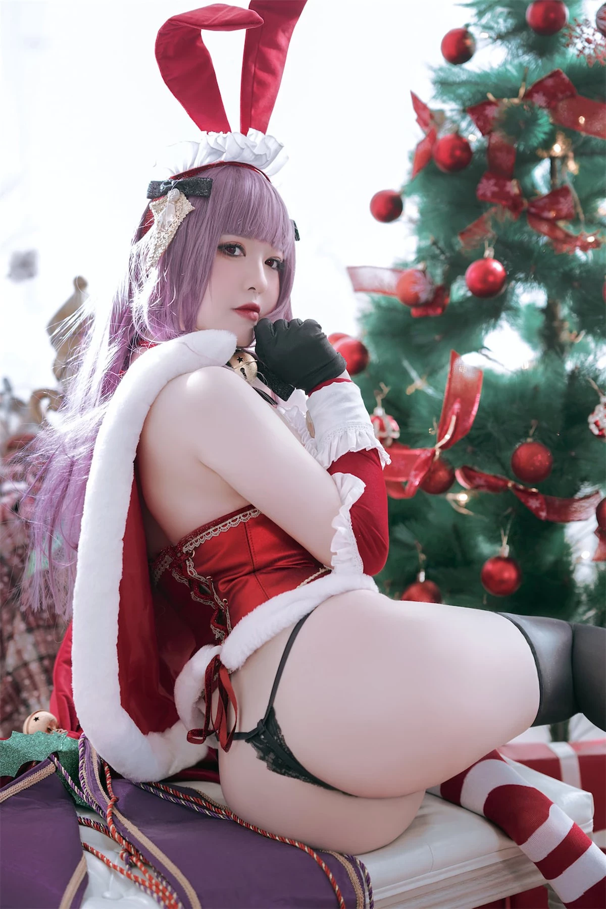 Cosplay 半半子 Christmas Bunny Aike