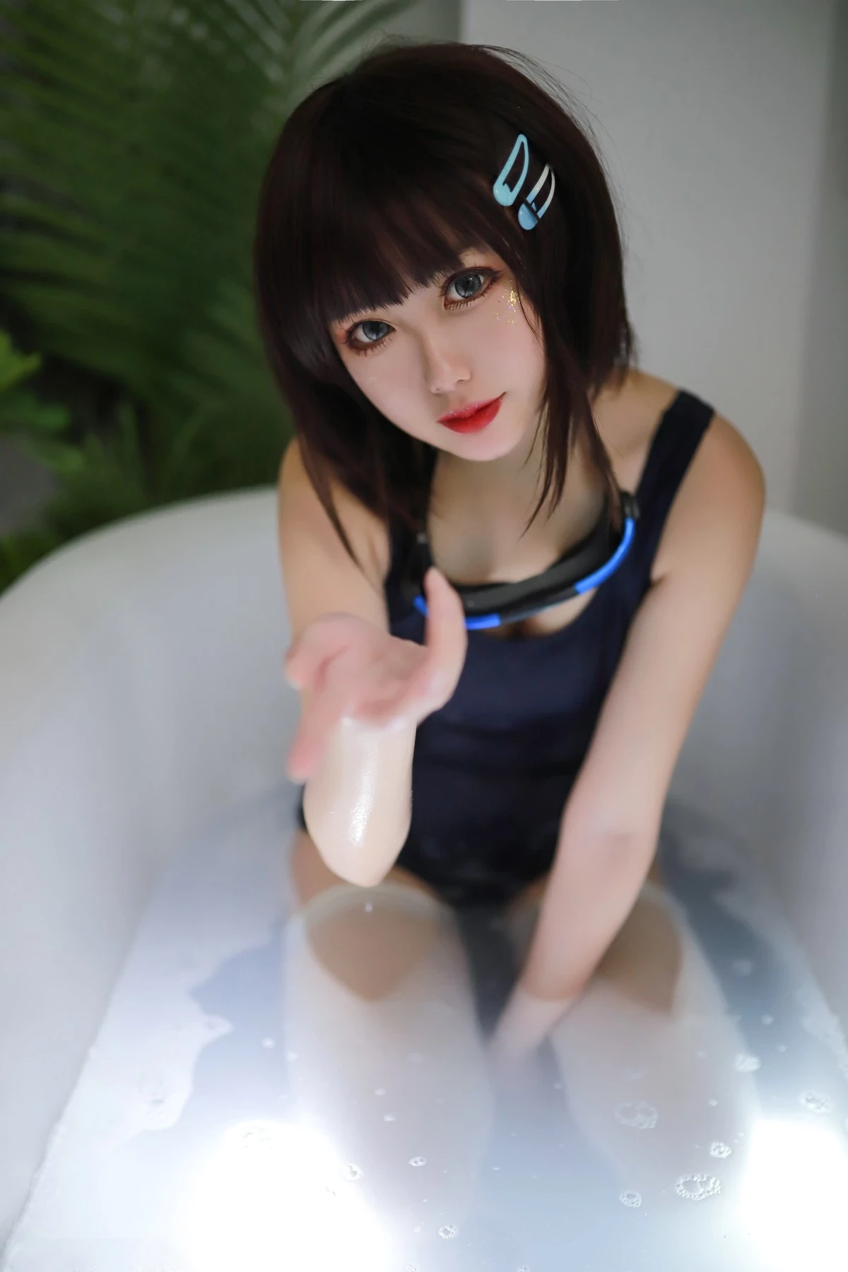 Cosplay 您的蛋蛋 夏日泳裝 浴缸