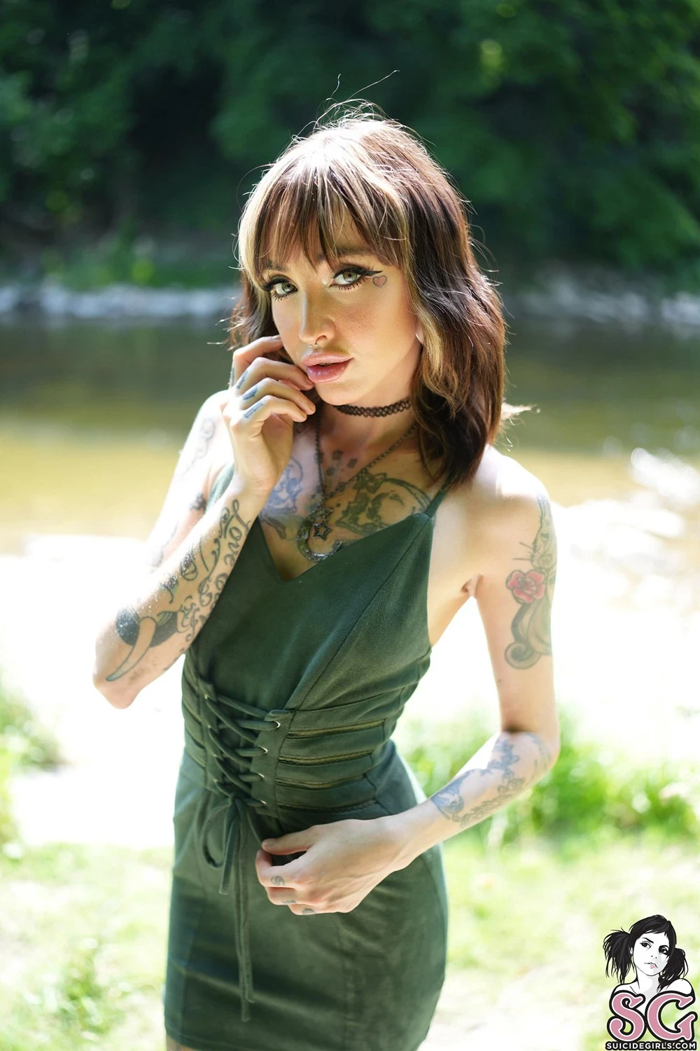 [Suicide Girls]Dec 12, 2024 - Lovesick - Forest Eyes[41P]