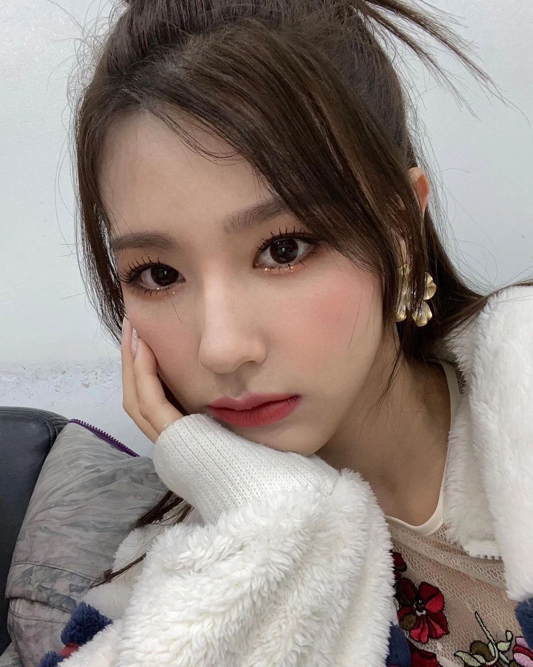 女孩 Miyeon