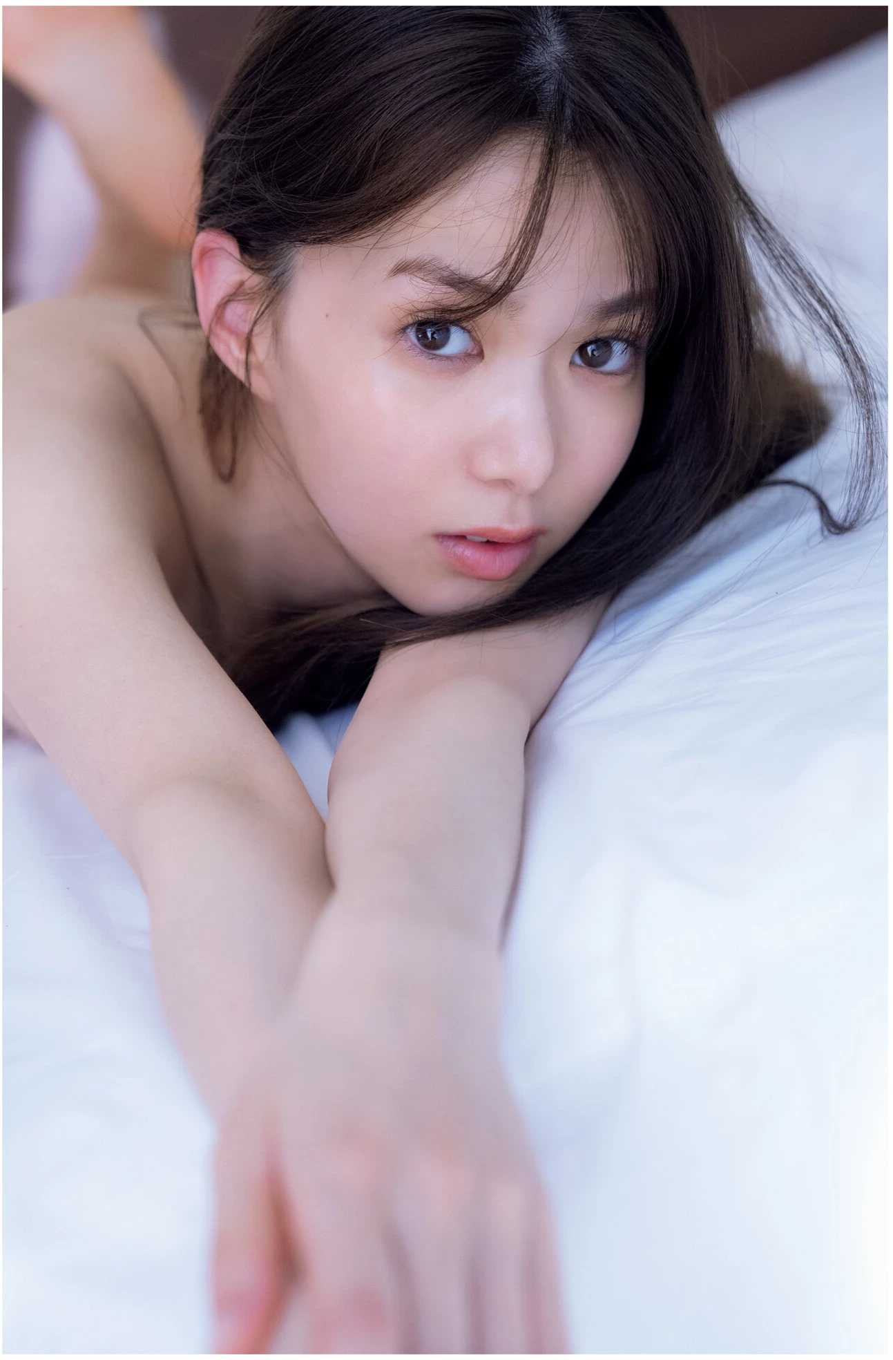 [松平璃子] 超白皙“美腿视角”天菜等级诱惑 [21P]