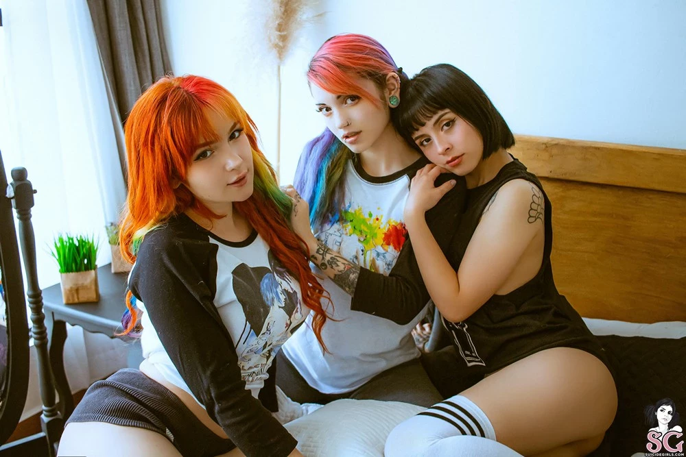 [Suicide Girls]Feb 02, 2025 - Gloom   Mimo - Paradise Room[46P]